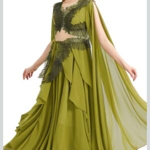 Elegant Green Gown with Leaf Details